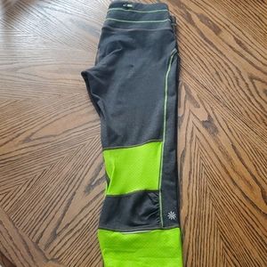 Athleta Capri Leggings